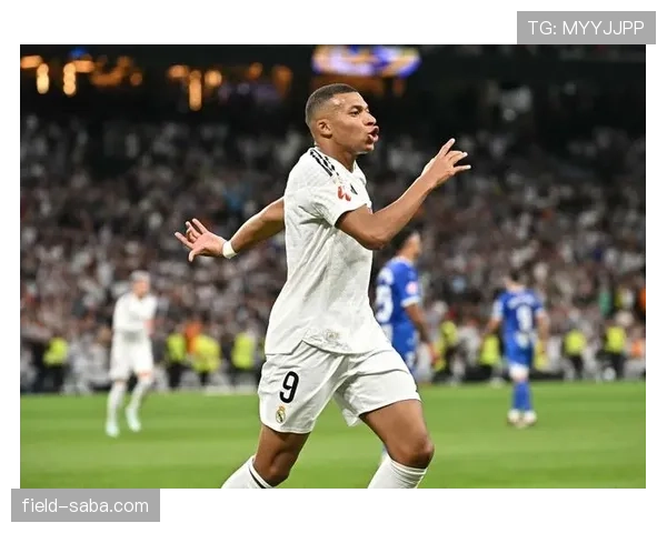 姆巴佩是否适配中锋角色：战术定位与终结效率分析