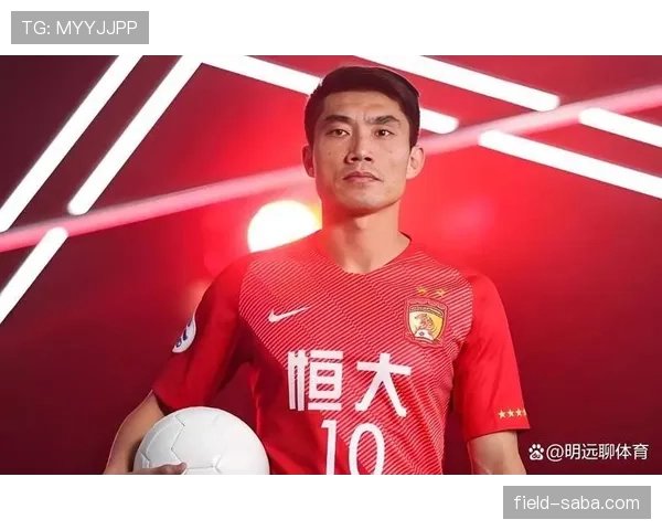 高位逼抢撕防线,郑智本赛季组织核心角色升级明显 高位逼抢撕防线,郑智本赛季组织核心角色升级明显